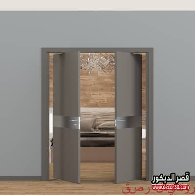 بوية الباب الخشبي